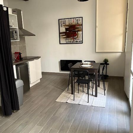 Apartament Studio Plein Coeur De Libourne Zewnętrze zdjęcie
