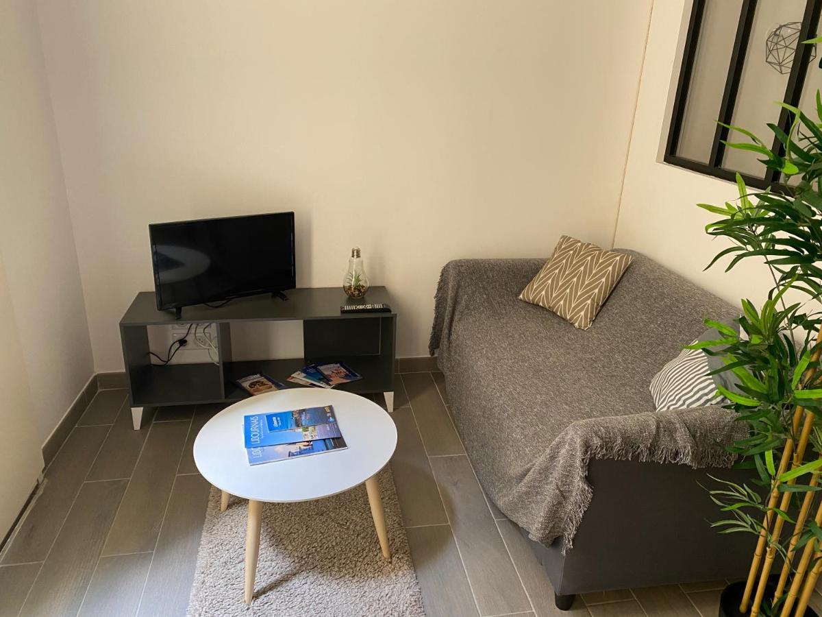 Apartament Studio Plein Coeur De Libourne Zewnętrze zdjęcie